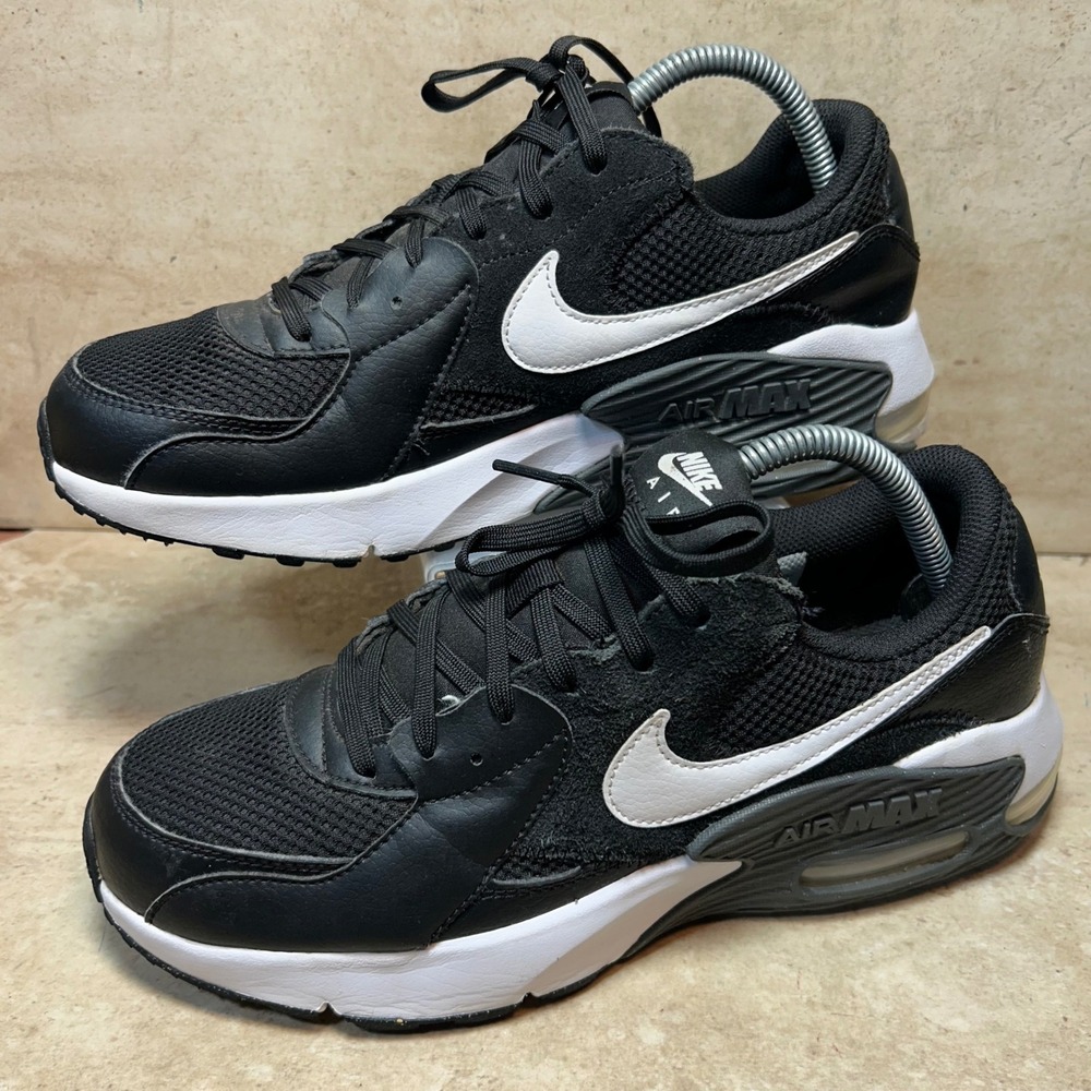 Nike Air Max Excee Mens 9.5 Black White Low‎ Top Sneakers CD5432-003